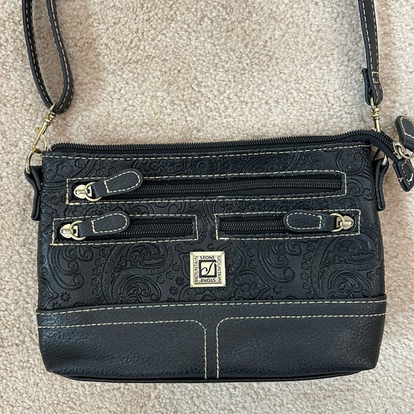 Stone & Co. Black Leather Crossbody Bag with Adjustable Strap - Picture 1 of 7